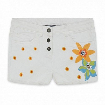 Item: WHITE FLOWERS DENIM SHORTS FOR GIRLS WHITE FLOWERS DENIM SHORTS FOR GIRLS