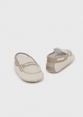 Item: Mayoral Shoes Newborn - Beige Mayoral Shoes Newborn - Beige